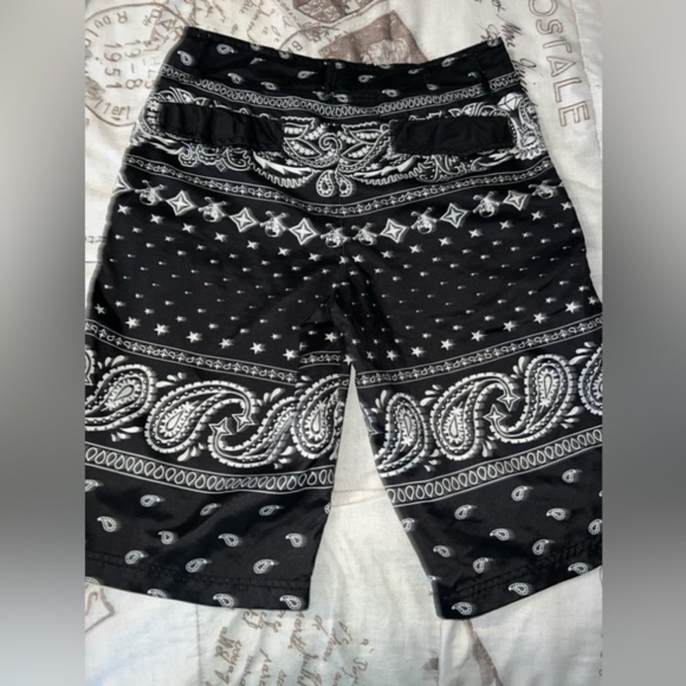 Ecko Unltd board shorts - Picture 2 of 3